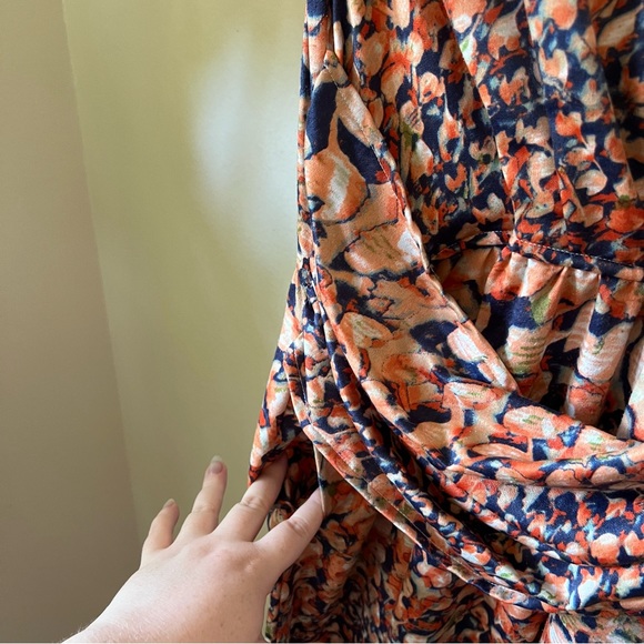 Eshakti | Printed Drape Front Maxi Dress - Picture 4 of 8
